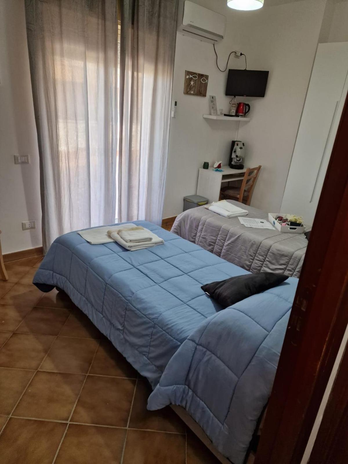 B&B Le Stanze Di Aurora Palermo Dış mekan fotoğraf