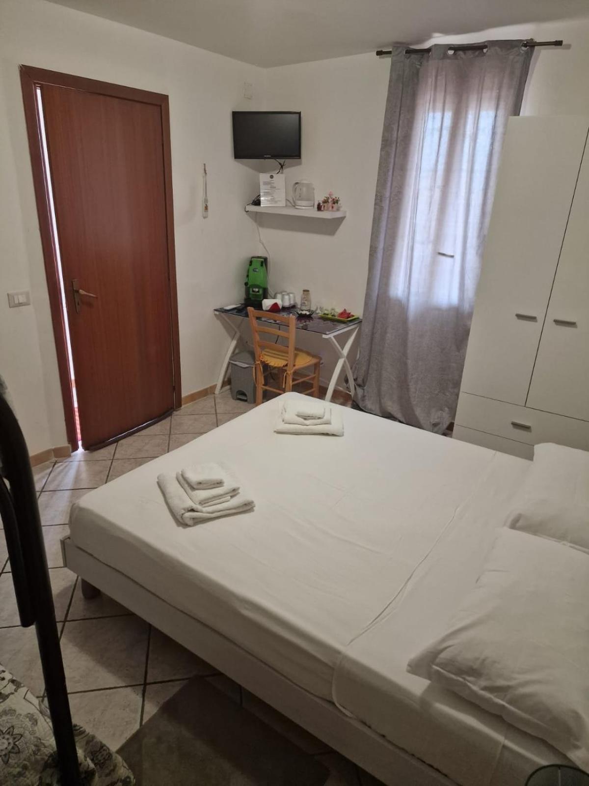 B&B Le Stanze Di Aurora Palermo Dış mekan fotoğraf